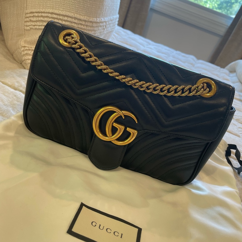Gucci GG Marmont small matelasse shoulder bag